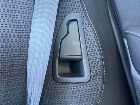 Used 2023 Subaru Outback Premium image 36