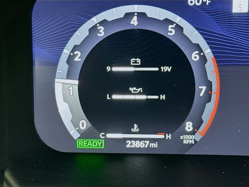 Used 2024 Toyota Tacoma TRD Sport w/ TRD Sport Upgrade Package AWD/4WD image 18