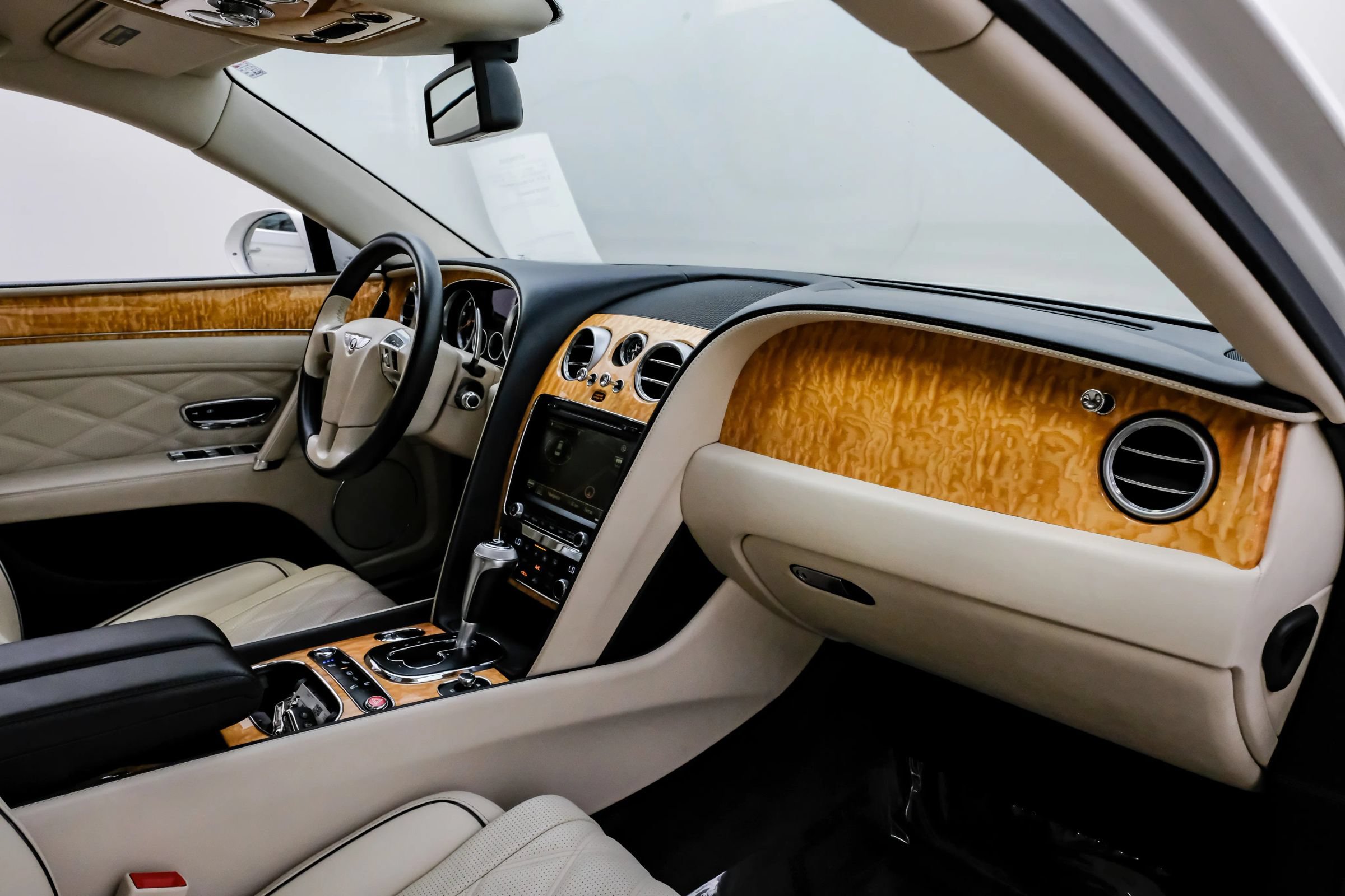 Used 2016 Bentley Flying Spur W12 AWD/4WD image 7