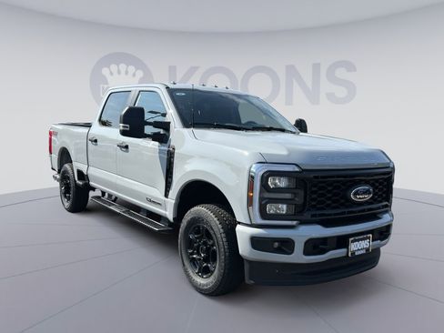 New 2026 Ford F250 XL w/ STX Appearance Package AWD/4WD image 2