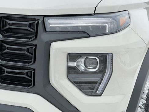 New 2026 GMC Canyon Elevation w/ Convenience Package image 38