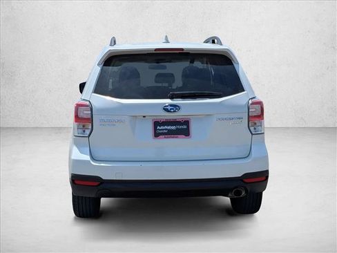 Used 2017 Subaru Forester 2.5i Limited AWD/4WD image 6