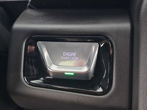 New 2025 GMC Yukon XL Denali w/ Sun & Power Step Package image 30