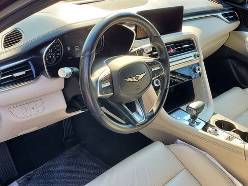 Used 2024 Genesis G70 2.5T AWD/4WD image 12