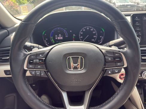 Used 2021 Honda Accord EX-L image 10
