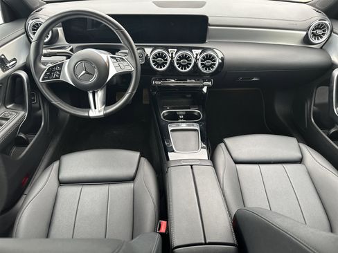 Used 2025 Mercedes-Benz CLA 250 4MATIC image 22