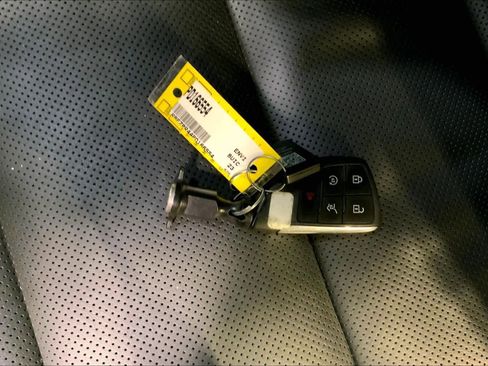 Used 2023 Buick Envision Essence image 15