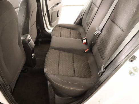 Used 2019 Kia Rio S image 11