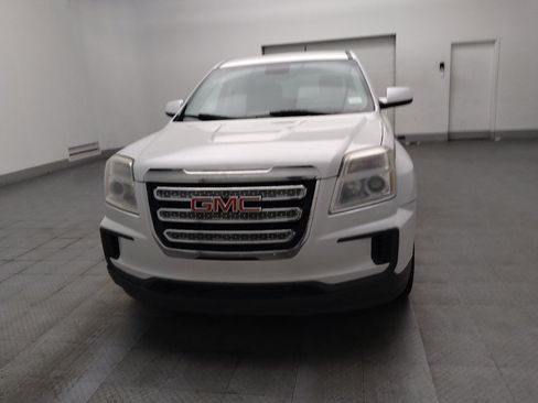 Used 2017 GMC Terrain SLE FWD image 15