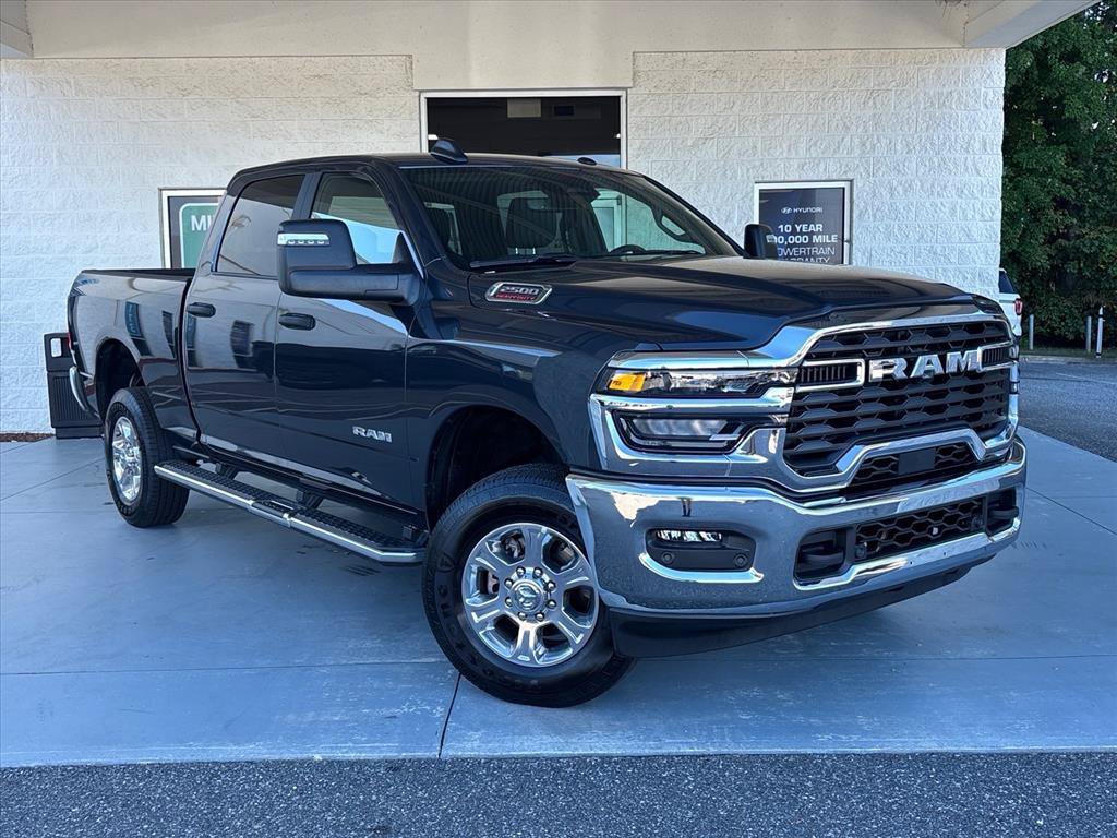 Used 2026 RAM 2500 Big Horn AWD/4WD image 1