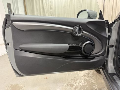 Used 2023 MINI Cooper S image 12