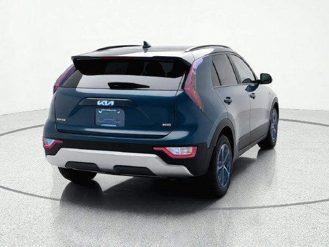 Certified 2024 Kia Niro EX FWD image 5