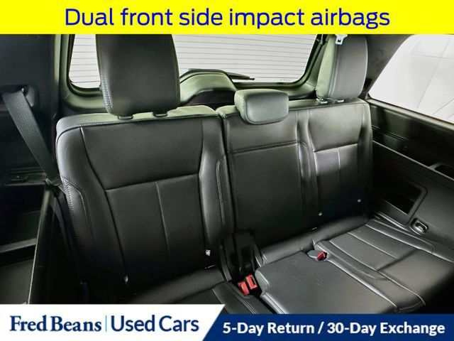 Used 2019 Ford Expedition XLT w/ Equipment Group 202A AWD/4WD image 34