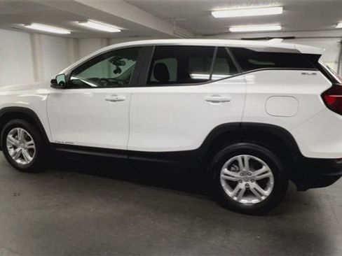 Certified 2024 GMC Terrain SLE image 6