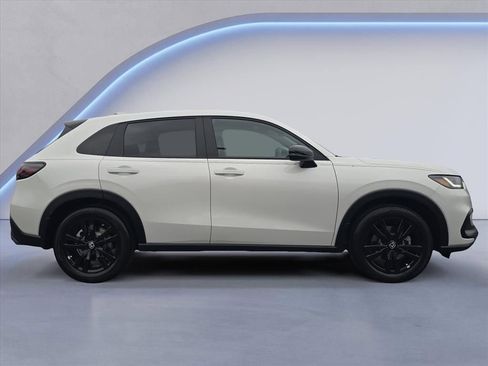 New 2026 Honda HR-V Sport image 6
