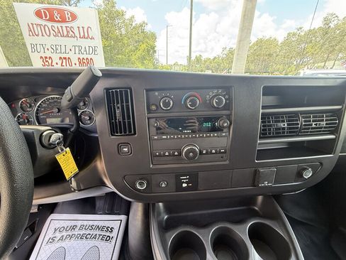 Used 2025 GMC Savana 2500 w/ Driver Convenience Package RWD image 17