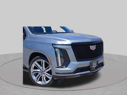 Used 2025 Cadillac Escalade Sport w/ Touring Package AWD/4WD image 2
