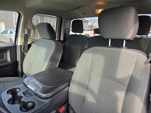 Used 2022 RAM 1500 Tradesman w/ Chrome Appearance Package image 21