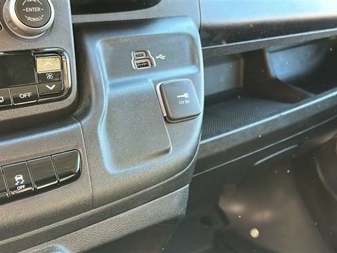 Used 2023 RAM ProMaster 2500 FWD image 18