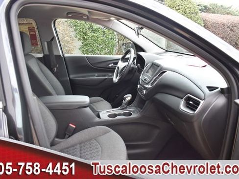 Used 2022 Chevrolet Equinox LT image 23