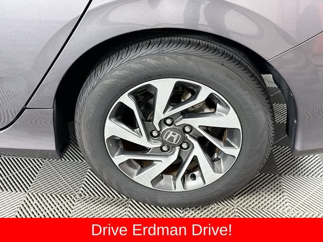 Used 2017 Honda Civic EX image 4