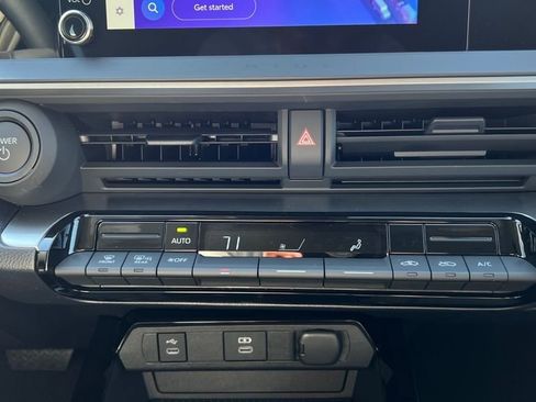 New 2026 Toyota Prius LE image 27