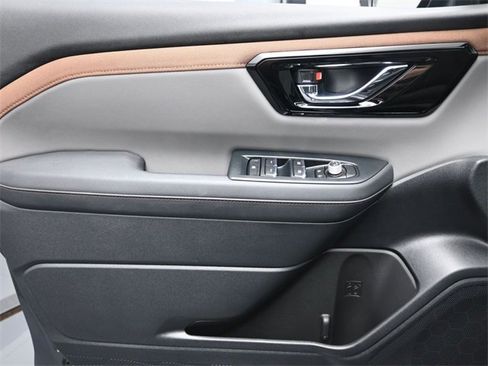 Used 2025 Subaru Forester Sport w/ Popular Package #1 image 21