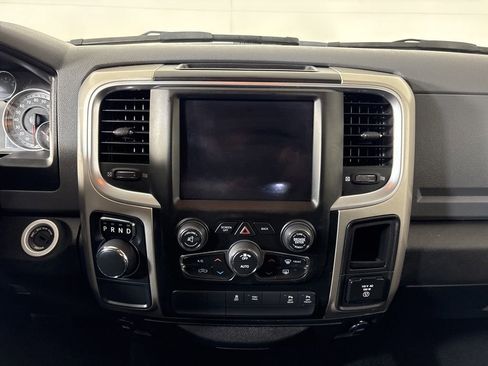 Used 2019 RAM 1500 Big Horn image 24