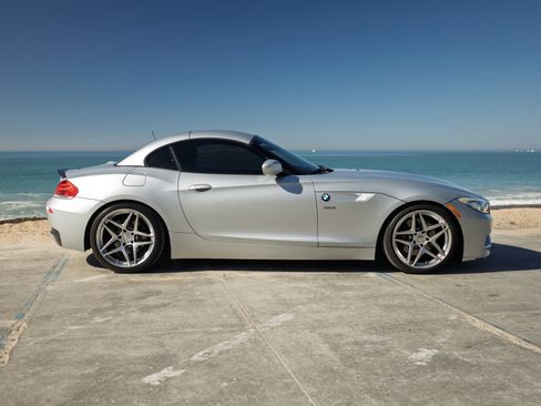 Used 2013 BMW Z4 sDrive28i RWD image 4