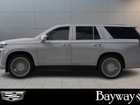 Certified 2023 Cadillac Escalade V image 4