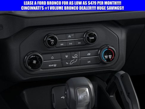 New 2025 Ford Bronco Badlands w/ Sasquatch Package AWD/4WD image 16