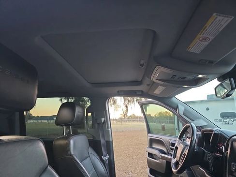 Used 2015 GMC Sierra 2500 Denali w/ Duramax Plus Package image 16