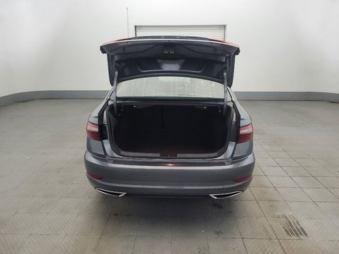 Used 2020 Volkswagen Jetta R-Line w/ R-Line Cold Weather Package FWD image 29
