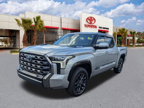 Used 2023 Toyota Tundra Platinum image 9