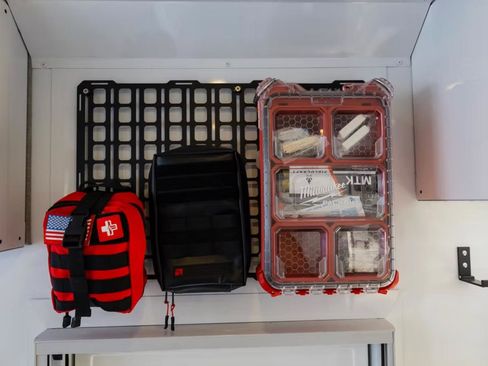 Used 2024 RAM 5500 Limited image 14