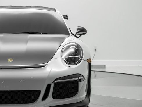 Used 2016 Porsche 911 GT3 RS RWD image 42