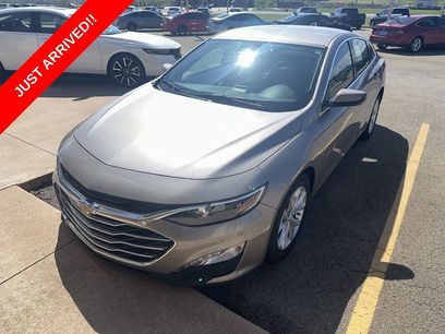 Used 2025 Chevrolet Malibu LT