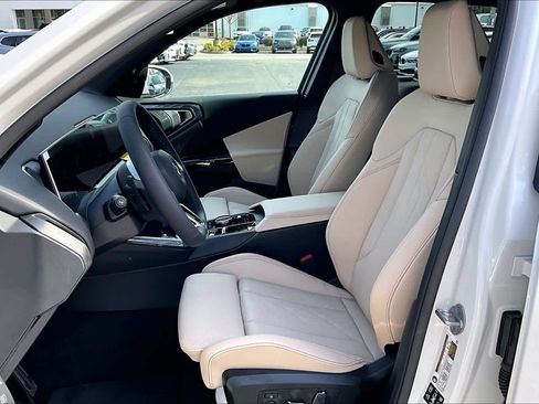 New 2026 BMW X3 xDrive30 image 9