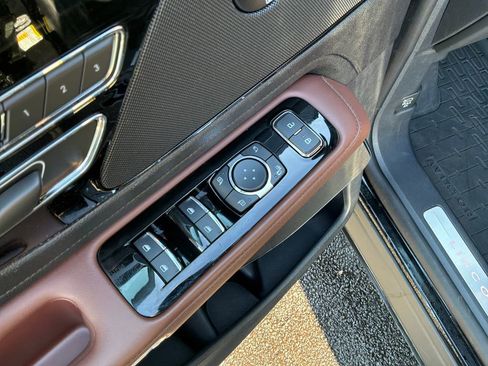 Used 2025 Lincoln Aviator Reserve w/ Illumination Package image 16