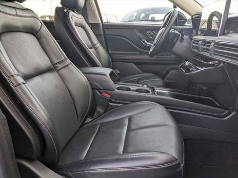 Used 2023 Lincoln Corsair Reserve w/ Equipment Group 201A image 30