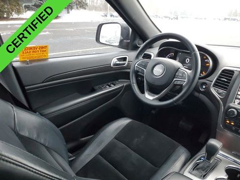 Used 2018 Jeep Grand Cherokee Altitude image 11