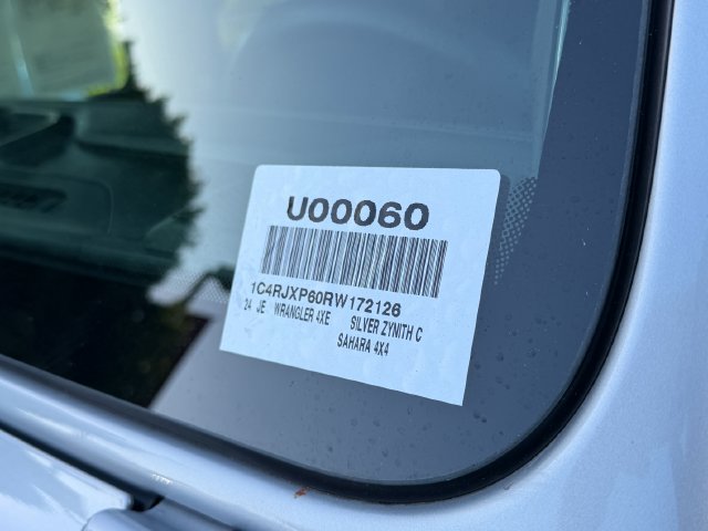 Used 2024 Jeep Wrangler Unlimited Sahara AWD/4WD image 14