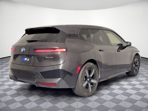 Certified 2024 BMW iX xDrive50 w/ Premium Package AWD/4WD image 9