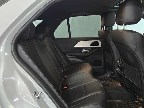 Used 2024 Mercedes-Benz GLE 450 4MATIC image 12