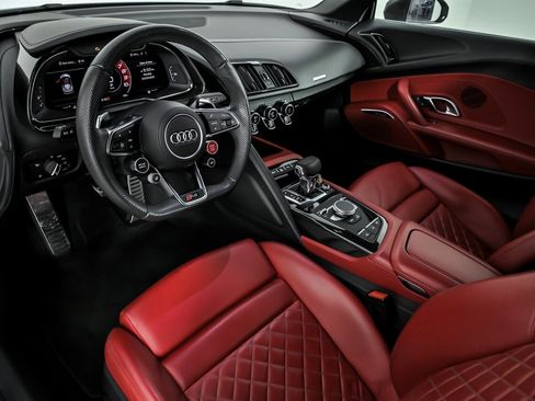 Used 2020 Audi R8 V10 performance image 24