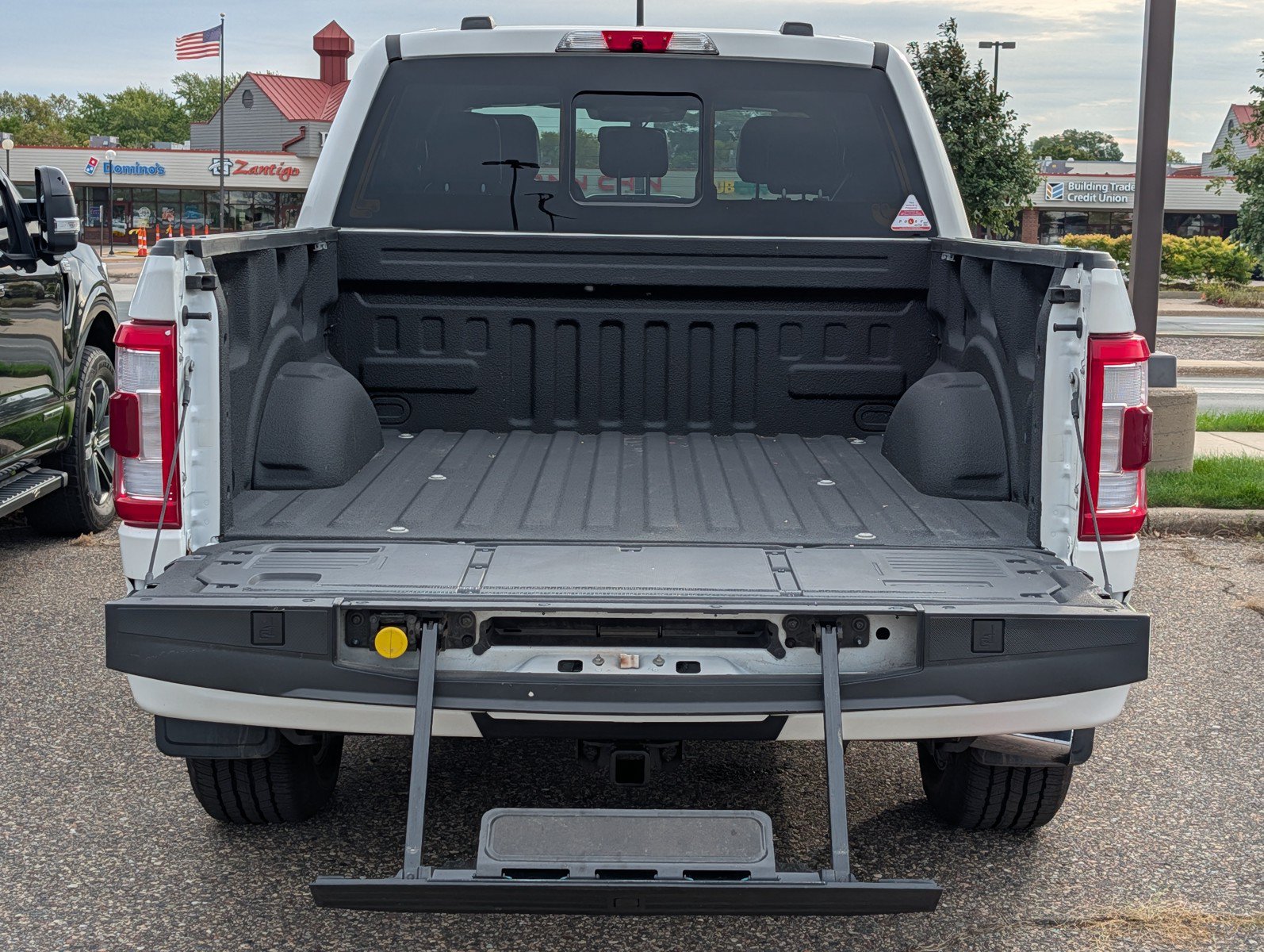 Used 2022 Ford F150 Platinum w/ Equipment Group 701A High AWD/4WD image 11