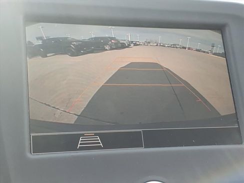 Used 2022 Chevrolet Equinox LT image 16