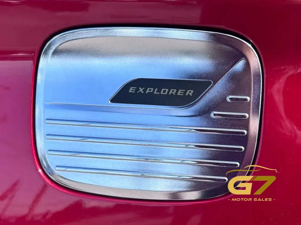 Used 2020 Ford Explorer Limited RWD image 26