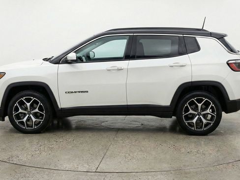 Used 2025 Jeep Compass Limited AWD/4WD image 5