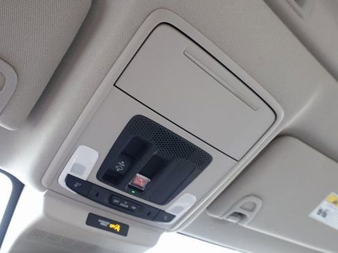 New 2025 Honda Accord SE image 25